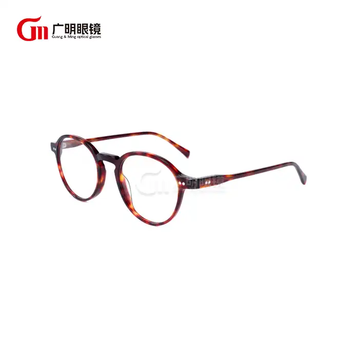 Can Square Face People Wear Round Glasses?